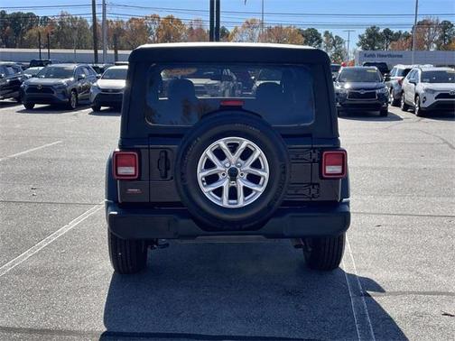 2023 Jeep Wrangler Sport