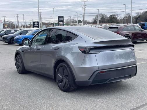 2026 Tesla Model Y Long Range