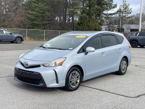 2015 Toyota Prius v Two