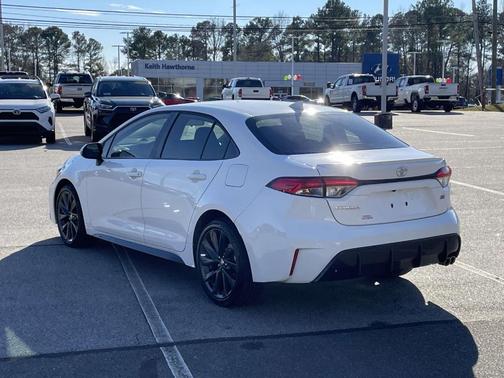 2025 Toyota Corolla SE