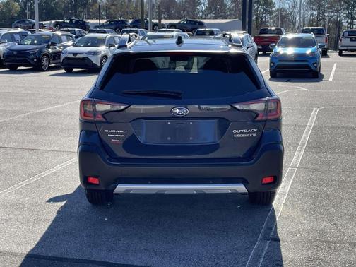 2023 Subaru Outback Touring XT