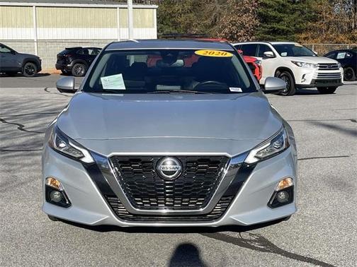 2020 Nissan Altima 2.0 Platinum