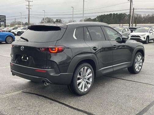 2026 Mazda CX-50 Premium