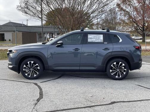 2026 Mazda CX-50 Premium Plus