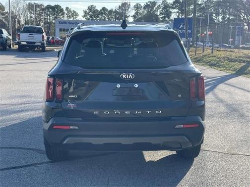 2021 Kia Sorento S
