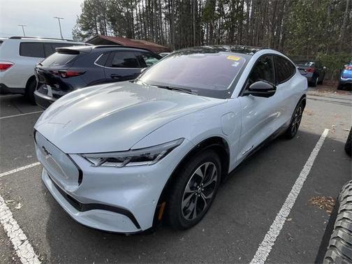 2022 Ford Mustang Mach-E Premium