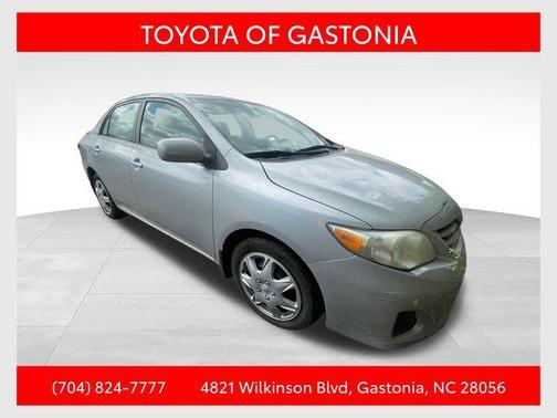 Classic Silver Metallic 2013 Toyota Corolla LE