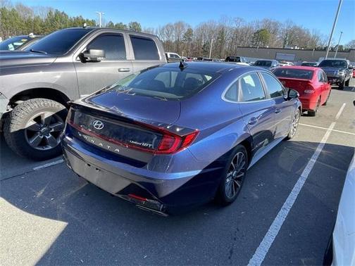 2022 Hyundai SONATA Limited