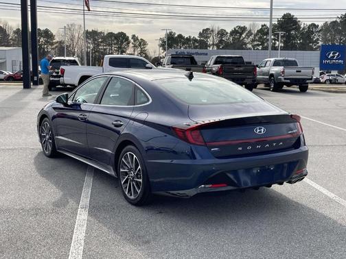 2022 Hyundai SONATA Limited