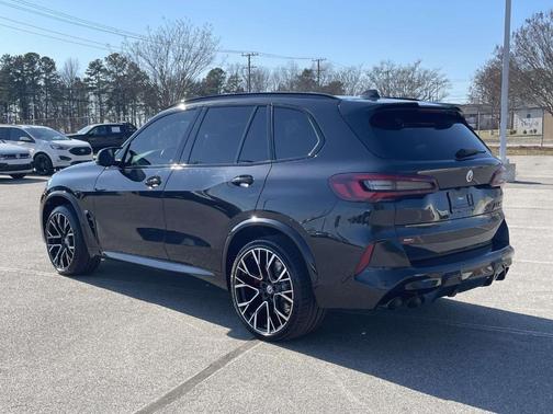2022 BMW X5 M Base