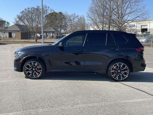 2022 BMW X5 M Base