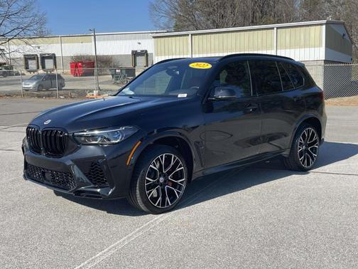 2022 BMW X5 M Base