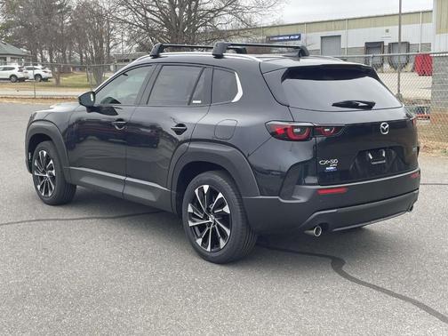 2026 Mazda CX-50 Premium Plus
