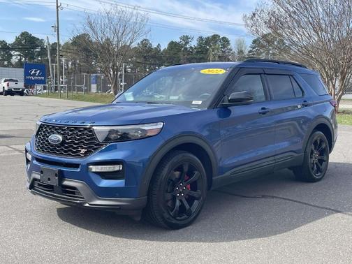 2022 Ford Explorer ST