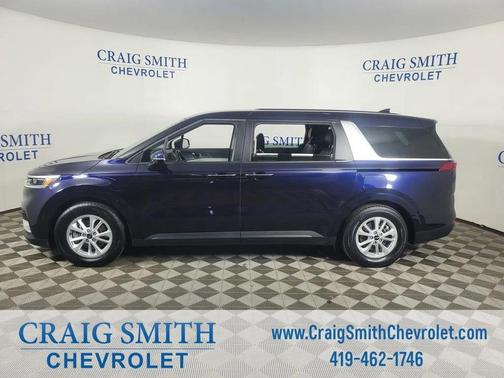 Blue 2024 Kia Carnival LX