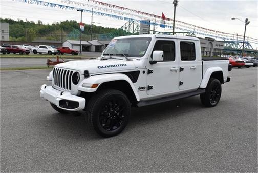 Photo 1 of 25 of 2021 Jeep Gladiator Overland