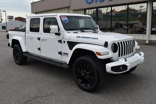Photo 3 of 25 of 2021 Jeep Gladiator Overland