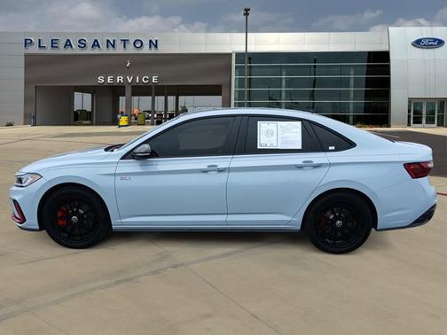 Monument Gray W/Deep Black Roof 2026 Volkswagen Jetta 2.0T AUTOBAHN