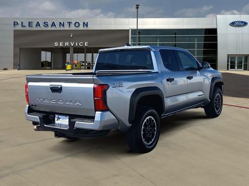 2025 Toyota Tacoma TRD OFF ROAD