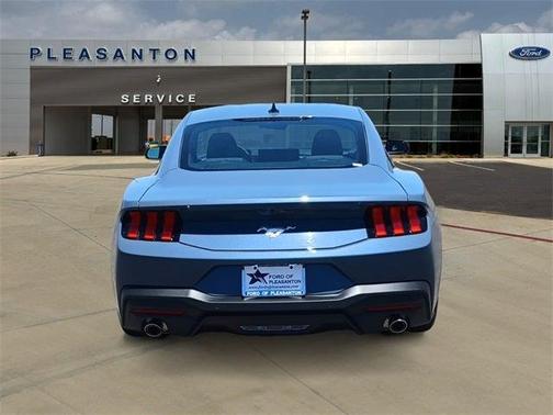 2025 Ford Mustang