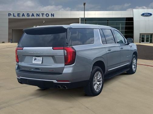Sterling 2025 GMC Yukon XL DENALI