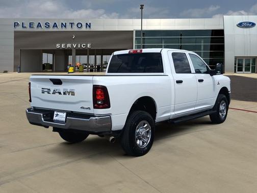 Bright White Clearcoat 2025 RAM 2500 TRADESMAN
