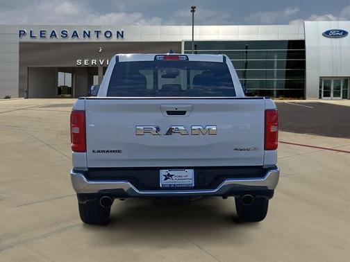 Bright White Clearcoat 2025 RAM 1500 LARAMIE