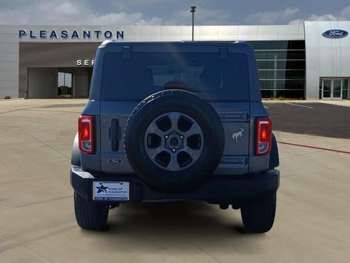 CARBONIZED GRAY METALLIC 2023 Ford Bronco BIG BEND