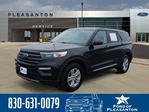 AGATE BLACK METALLIC 2024 Ford Explorer XLT