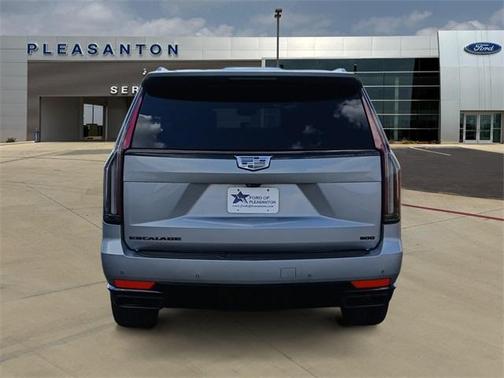 2024 Cadillac Escalade Sport Platinum