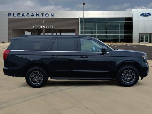 AGATE BLACK METALLIC 2025 Ford Expedition Max ACTIVE