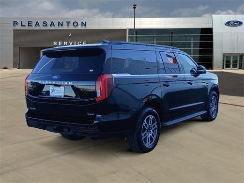 2025 Ford Expedition Max Active