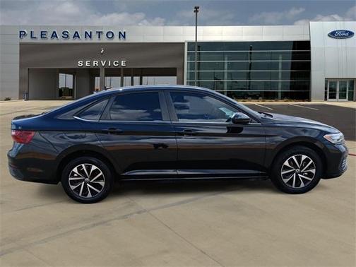 2022 Volkswagen Jetta 1.5T S