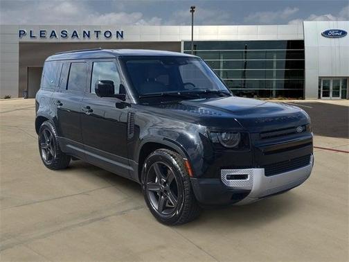 2022 Land Rover Defender 110 SE