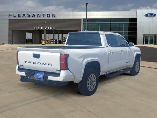 Ice 2025 Toyota Tacoma SR5