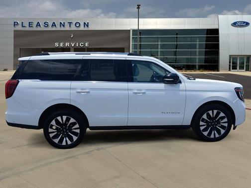 OXFORD WHITE 2025 Ford Expedition PLATINUM