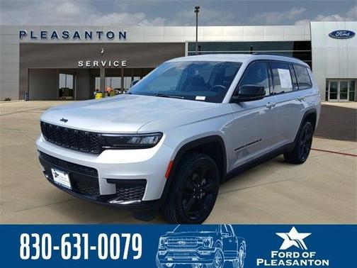 2023 Jeep Grand Cherokee L Laredo