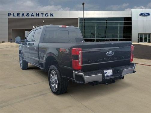 2025 Ford F-250 Lariat