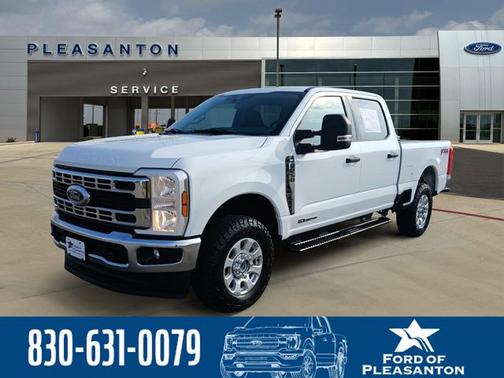 OXFORD WHITE 2024 Ford F-250 XLT