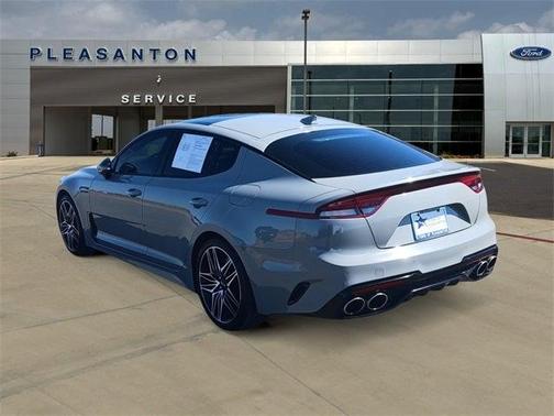 2023 Kia Stinger GT2