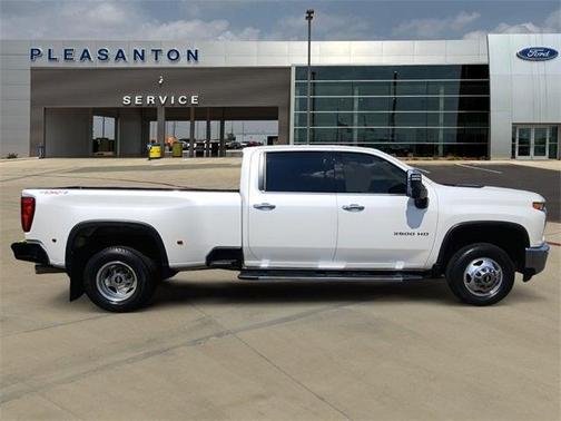 2022 Chevrolet Silverado 3500 LTZ
