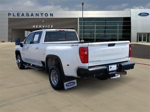2022 Chevrolet Silverado 3500 LTZ
