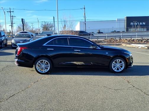 2023 Cadillac CT4 Luxury