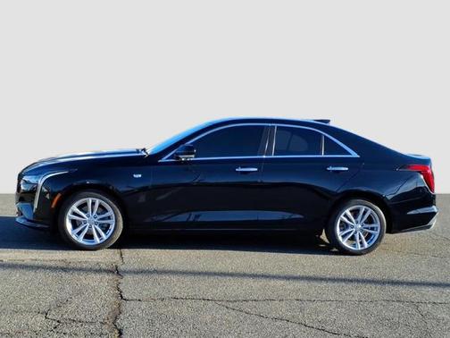 2023 Cadillac CT4 Luxury