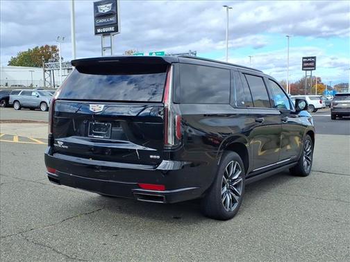 2023 Cadillac Escalade ESV Sport
