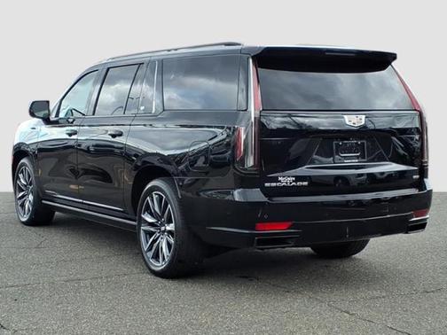 2023 Cadillac Escalade ESV Sport