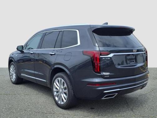 2022 Cadillac XT6 Premium Luxury AWD