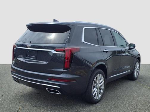 2022 Cadillac XT6 Premium Luxury AWD