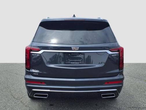 2022 Cadillac XT6 Premium Luxury AWD