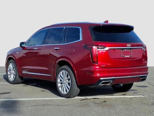 2023 Cadillac XT6 Premium Luxury AWD